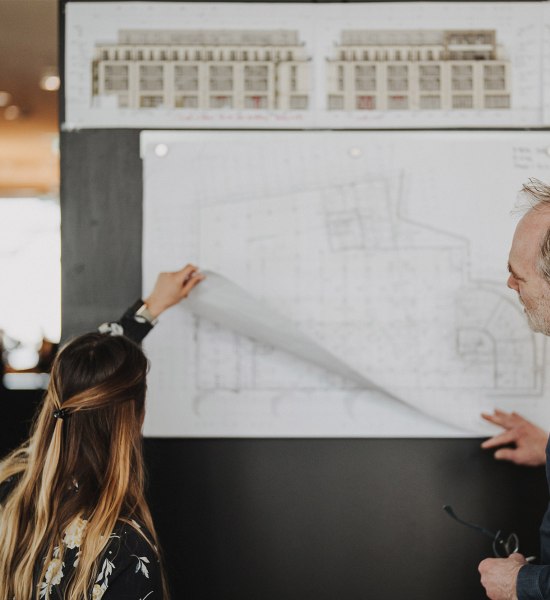 Das Spektrum unseres B&uuml;ros umfasst alle klassischen Architektenleistungen. Projekte werden vom ersten Konzept &uuml;ber die Ausf&uuml;hrungsplanung bis hin zu Ausschreibung und Bauleitung umfassend betreut.