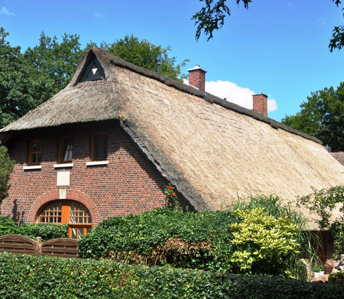 Aussenansicht, die Ferienwohnung befindet sich im linken Hausteil