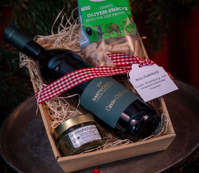 Entdeckt unsere vielf&auml;ltigen Geschenksets &ndash; perfekt f&uuml;r jeden Anlass! Ob online bestellt oder pers&ouml;nlich im Hofladen abgeholt, hier findet jeder das passende Pr&auml;sent.