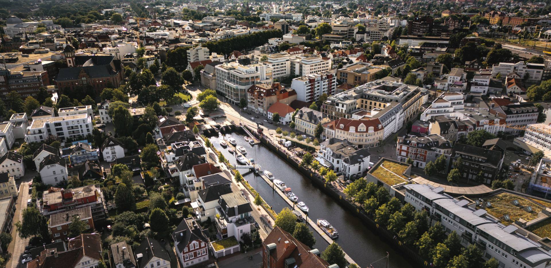Drohnenaufnahme Hafen Oldenburg Drohnenaufnahme Hafen Oldenburg
